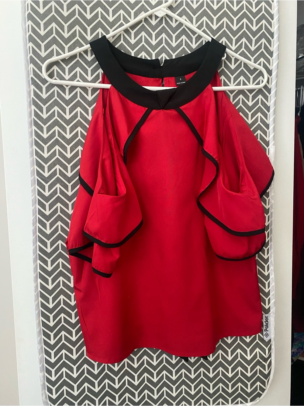 Shein Blsck & Red open Shoulder Blouse Size S, Worn Once
